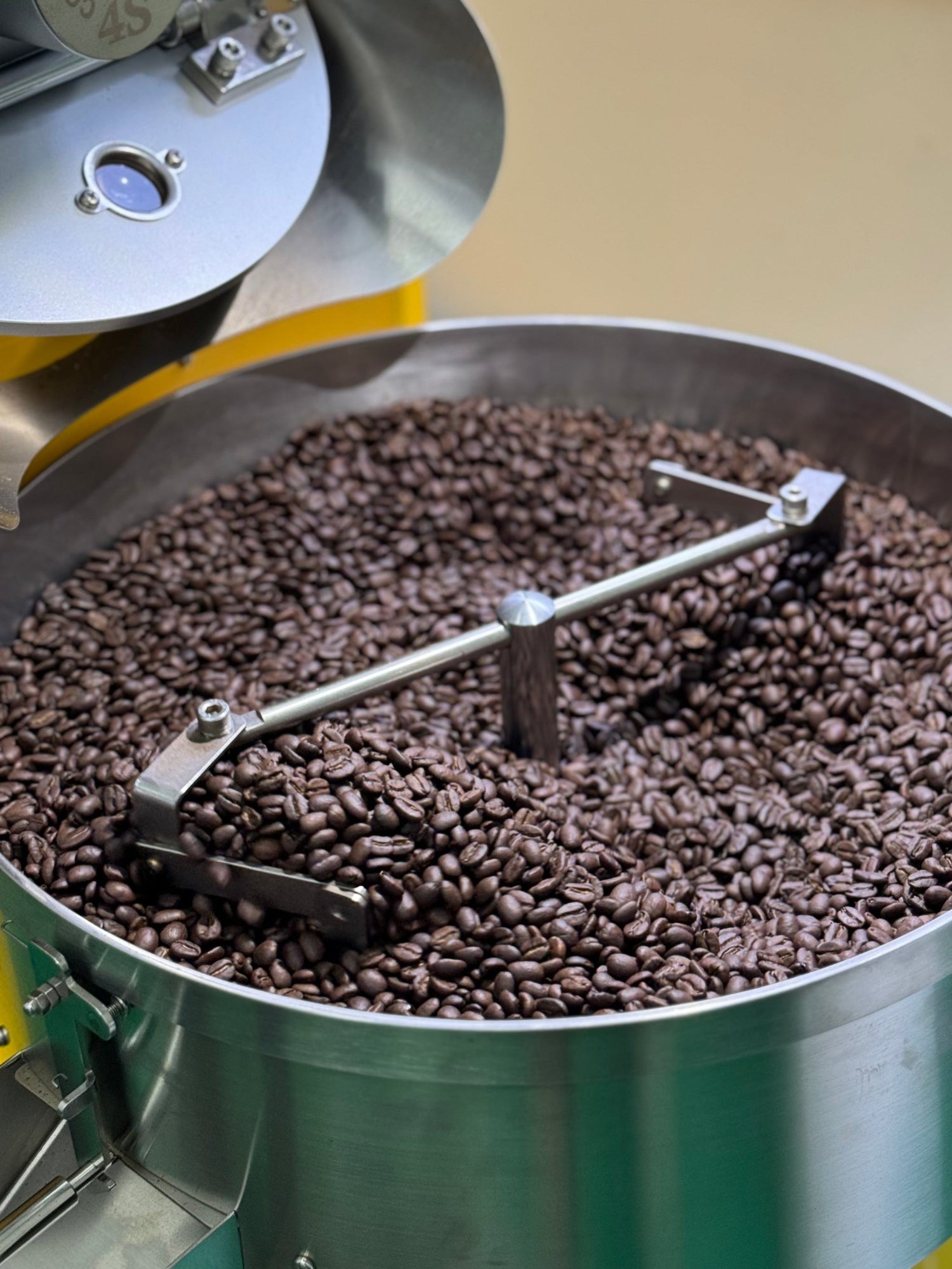 Wholesale Roasted Coffee Beans for Corporate and Wholesale Clients